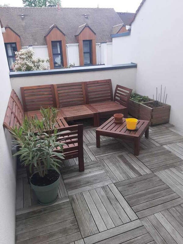 Maison à MORAINVILLIERS