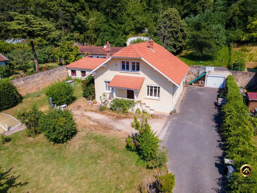 Maison 6 pièces de 150 m² en bord de Saône avec dépendance - photo 21