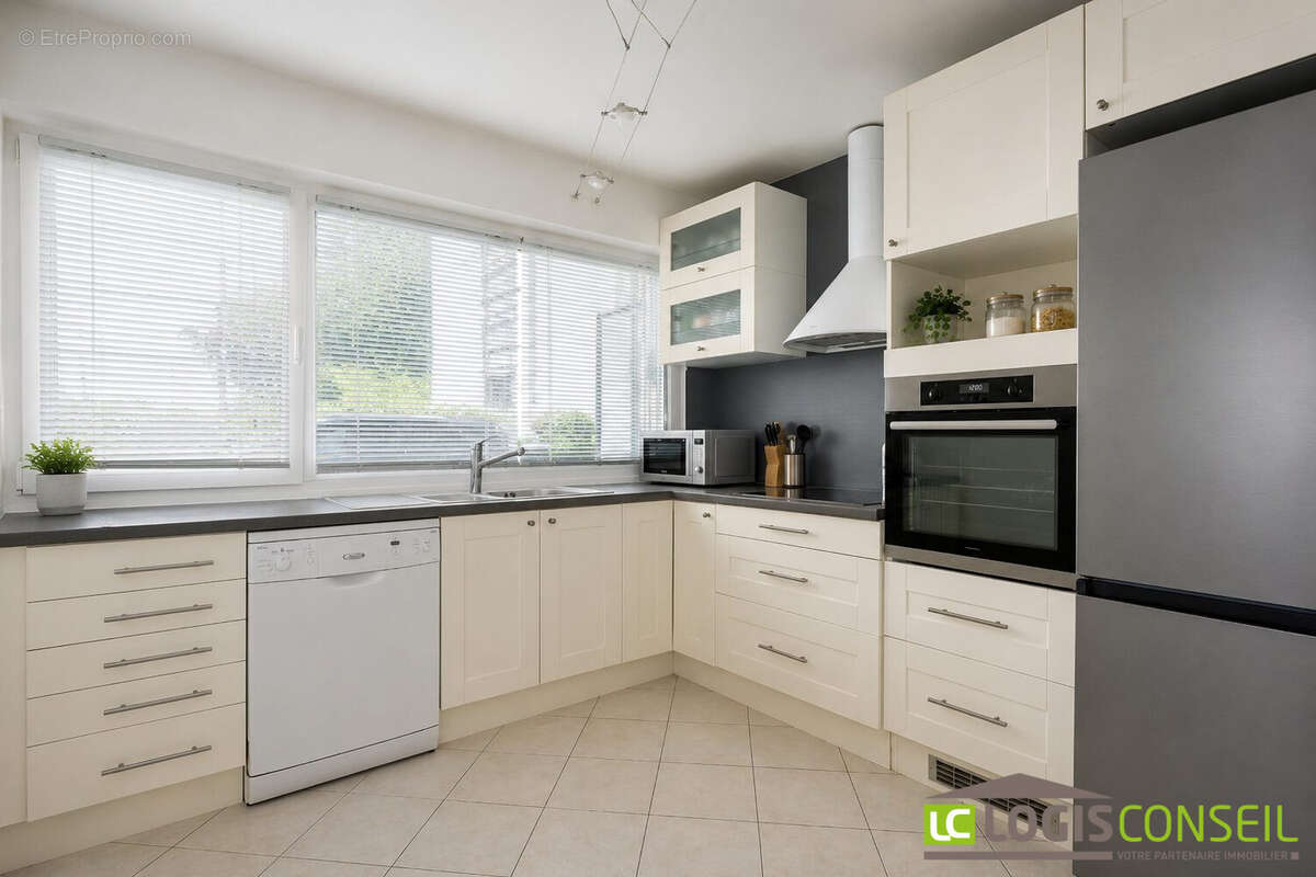Appartement 72 m² à Chatenay-Malabry  - photo 4