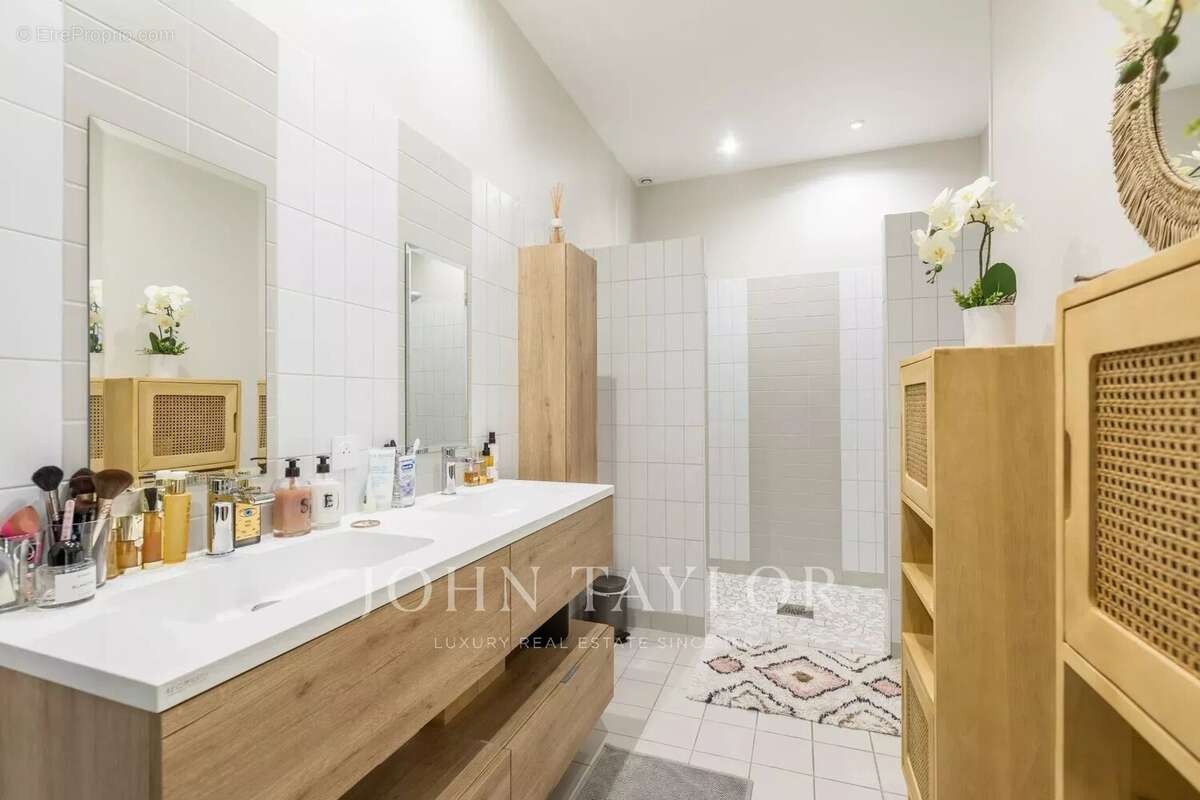 Maison à LE BOUSCAT