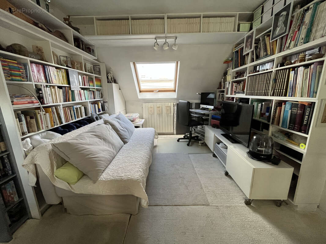 Maison à PARAY-VIEILLE-POSTE