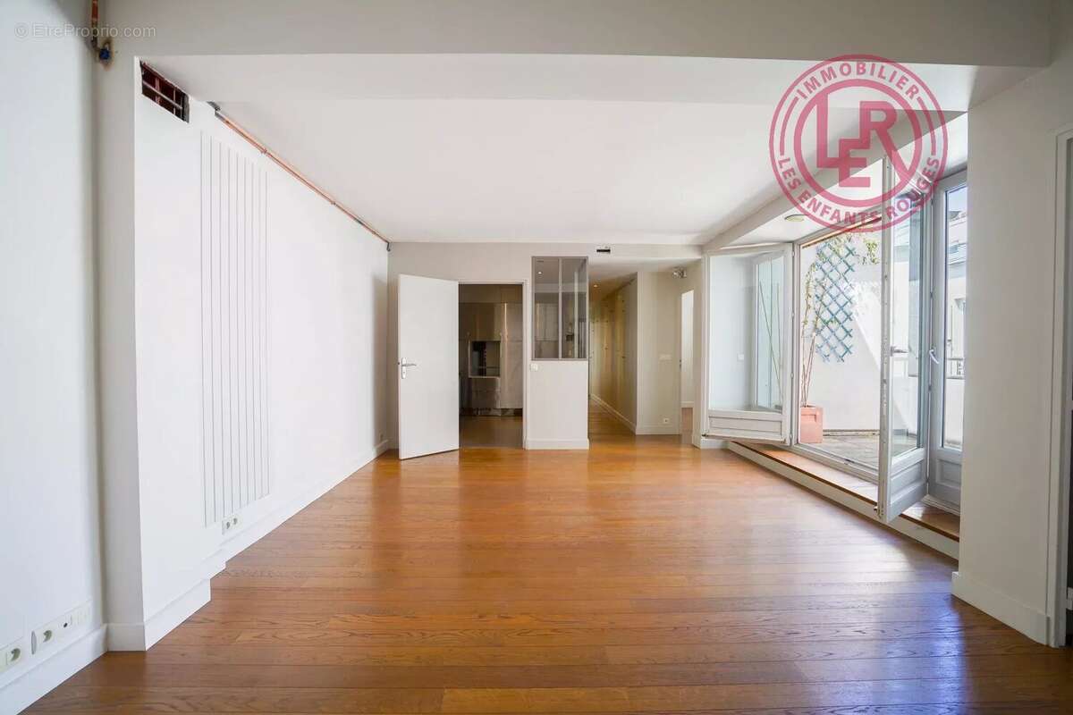 Appartement à PARIS-11E