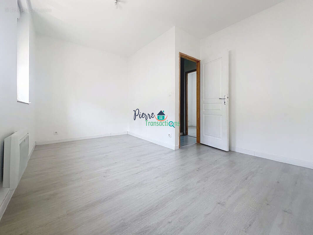 Maison à LILLEBONNE