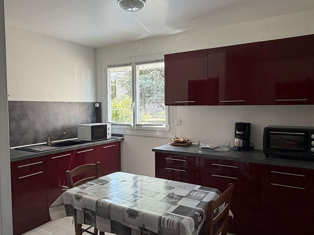 Appartement à CAUDEBEC-LES-ELBEUF