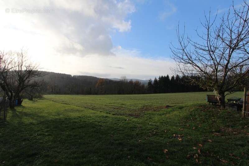 Maison à VERNOUX-EN-VIVARAIS