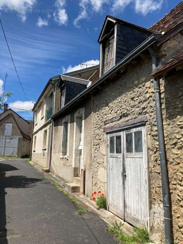 Maison à CHATILLON-SUR-INDRE