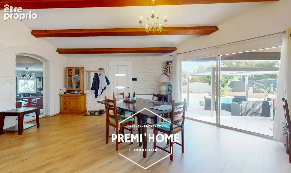 5 pièces 130 m2 maison a vendre istres 5 pièces en r+1 avec piscine et garage - photo 8