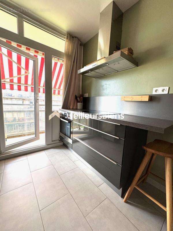 Appartement à LIVRY-GARGAN