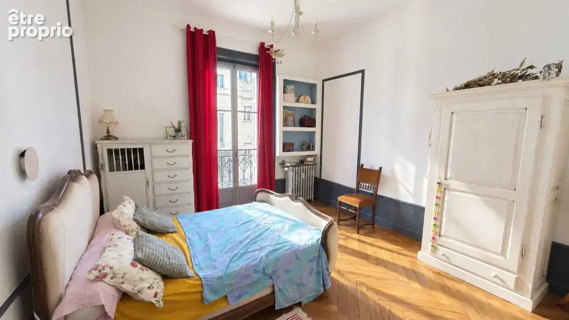 Appartement 6 pièces 185 m² à vendre à Saint-Etienne (42000) - photo 6