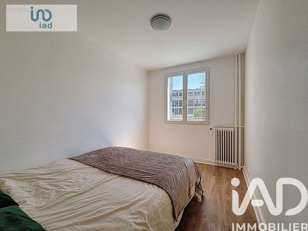 Photo 8 - Appartement à MONTROUGE