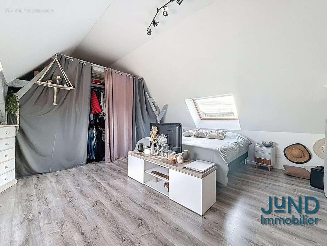 chambre étage - Appartement à STATTMATTEN