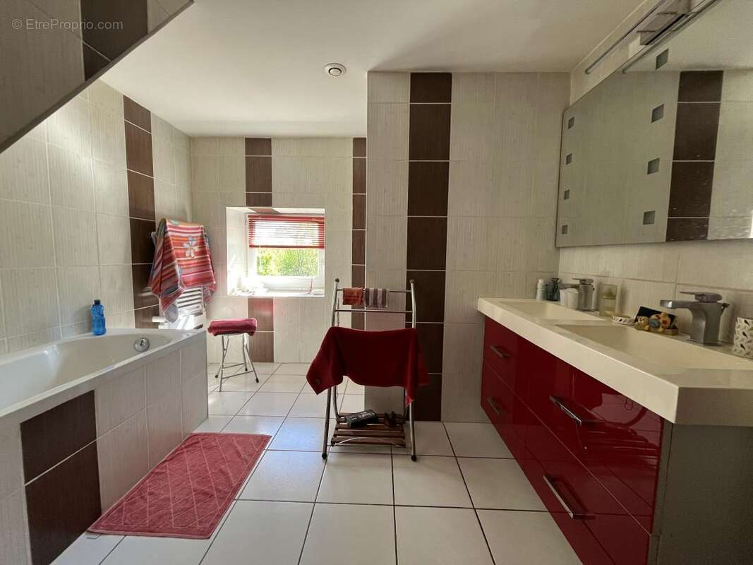 Maison 146 m² à Surfonds  - photo 5