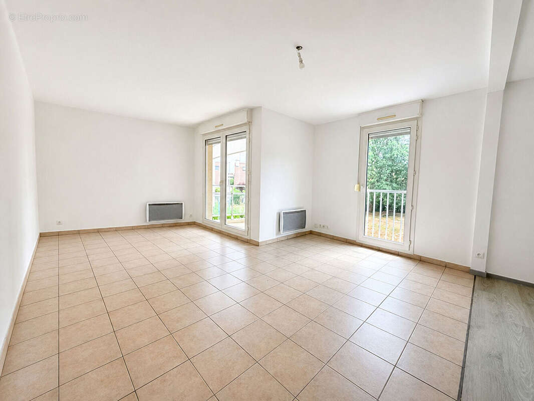 Dijon Toison d'Or  Bel appartement T3 de 69 m² avec terrasse - photo 2