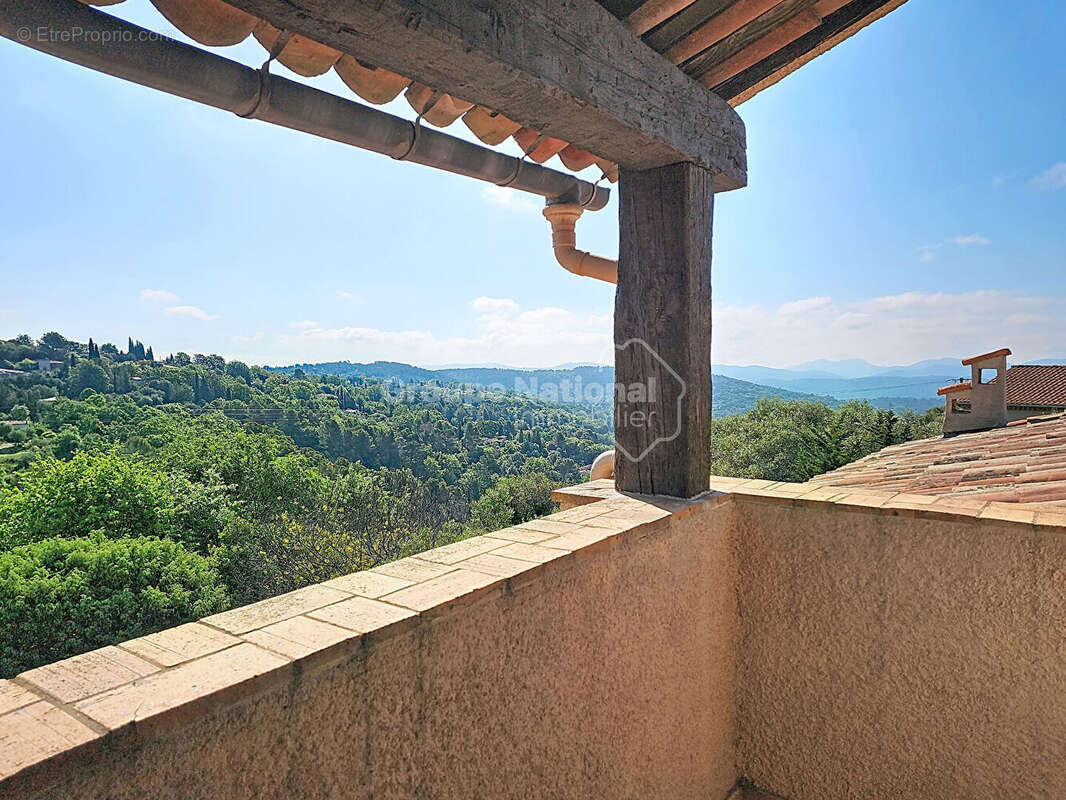 Maison Montauroux 4 pièce(s) - photo 3