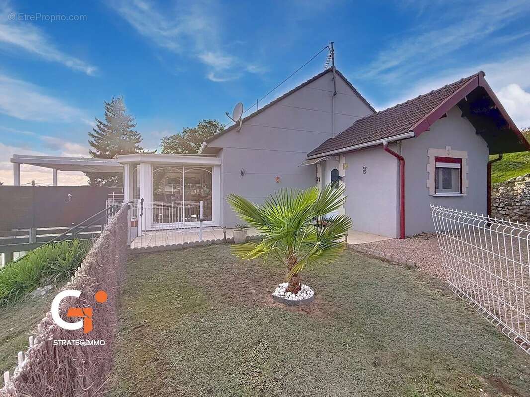 Maison à SAINT-PIERRE-DU-VAUVRAY