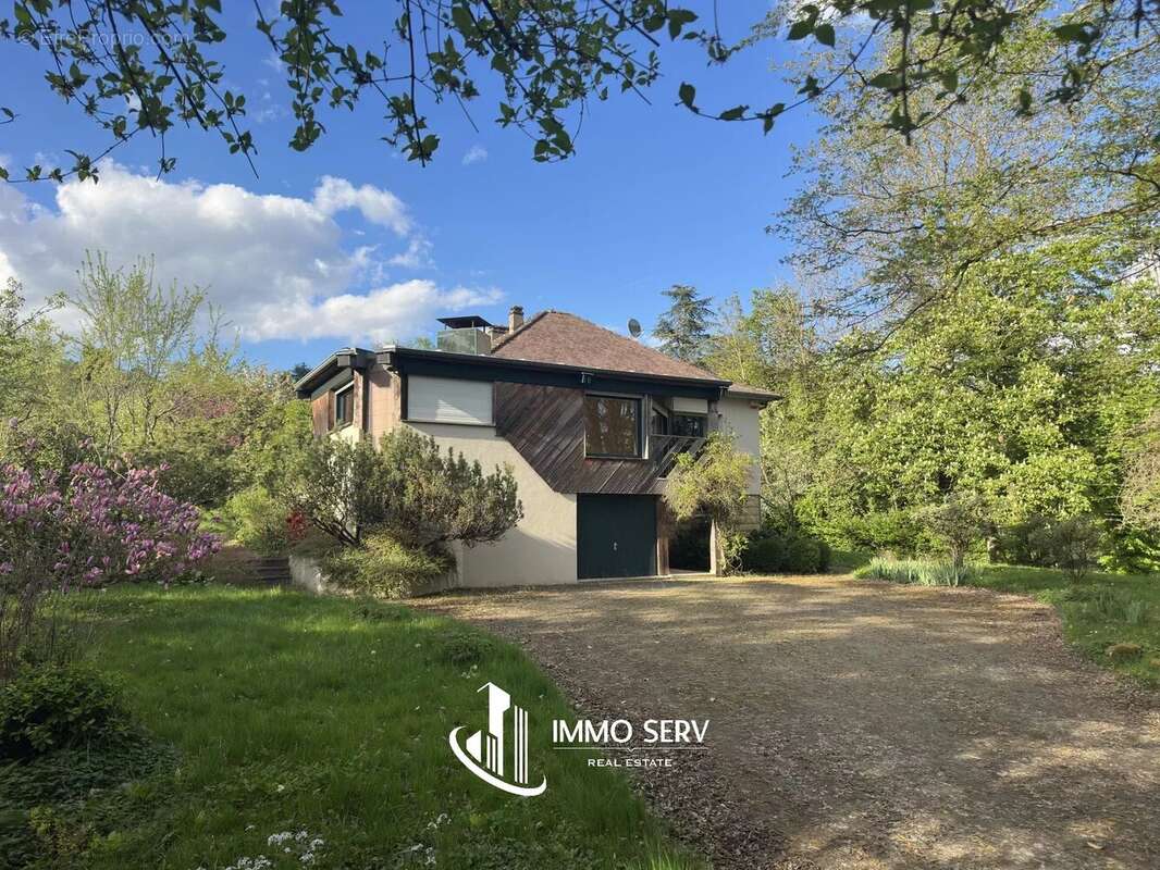 Terrain à THIONVILLE