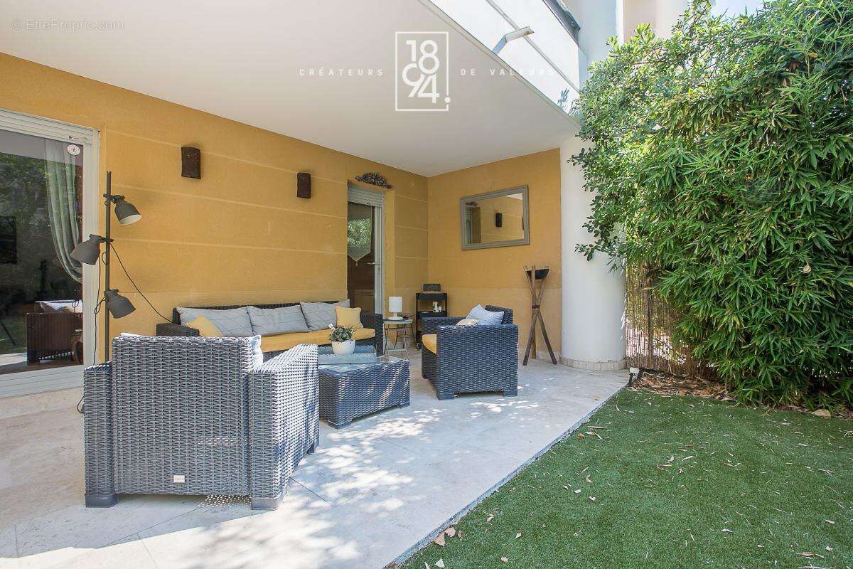 Superbe T4 de standing avec vaste jardin  et stationnement - photo 7