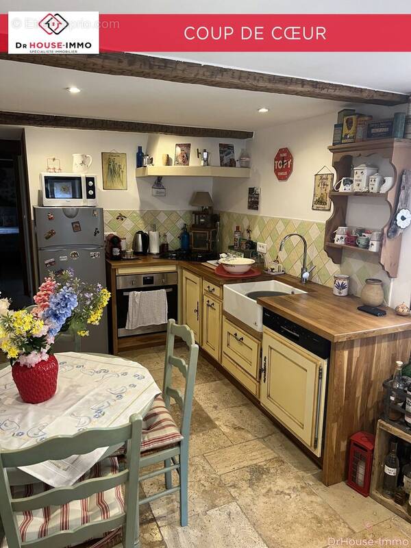 Appartement à GREOLIERES