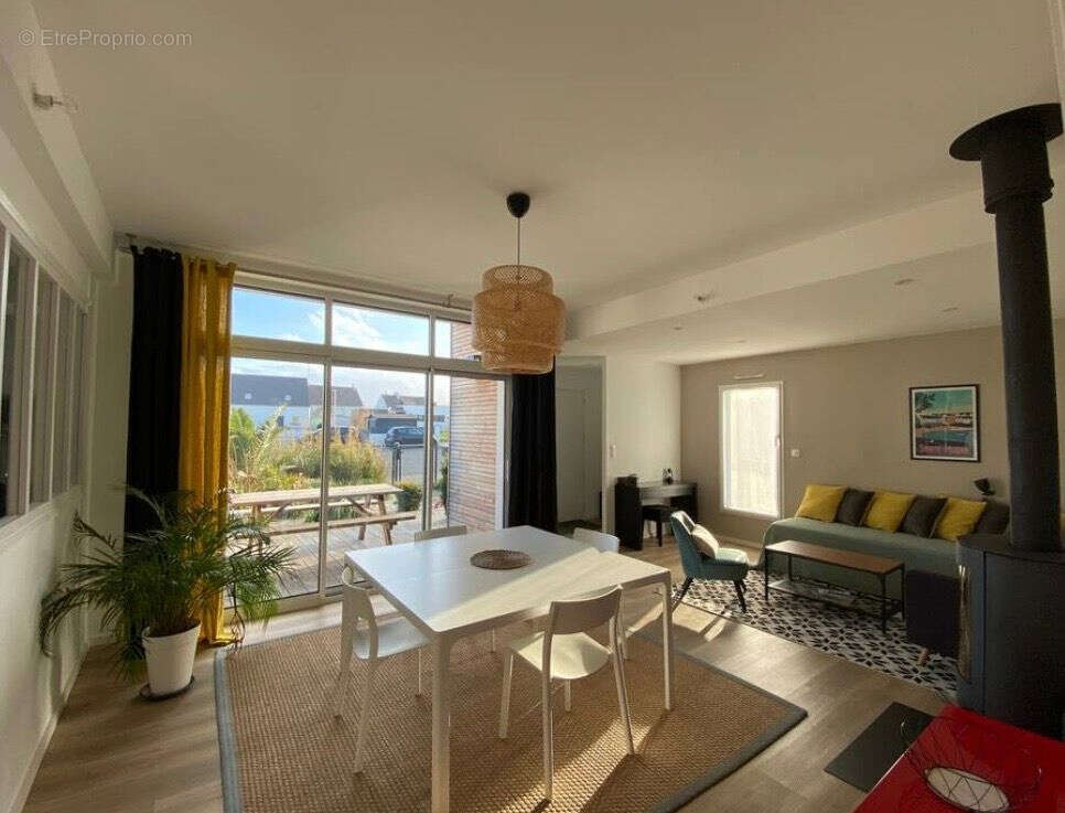 Maison à PONT-L'ABBE