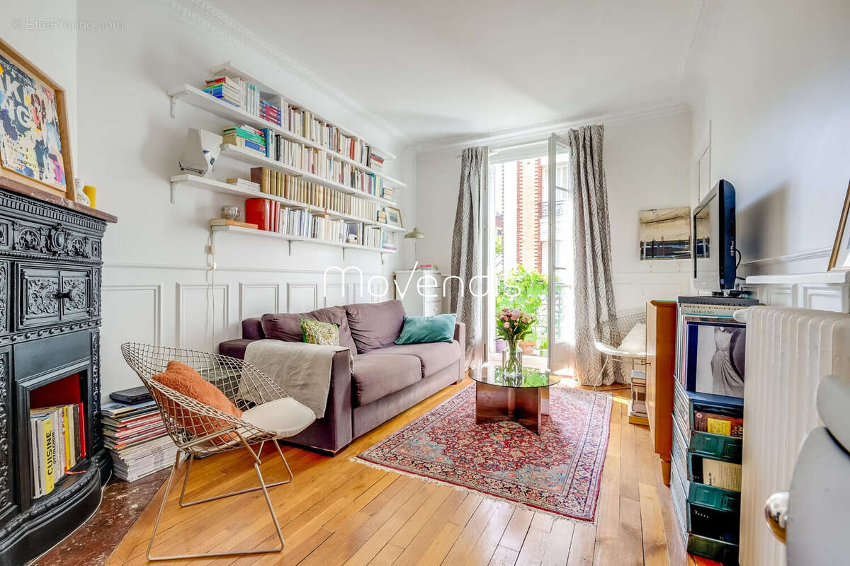 Appartement à PARIS-20E
