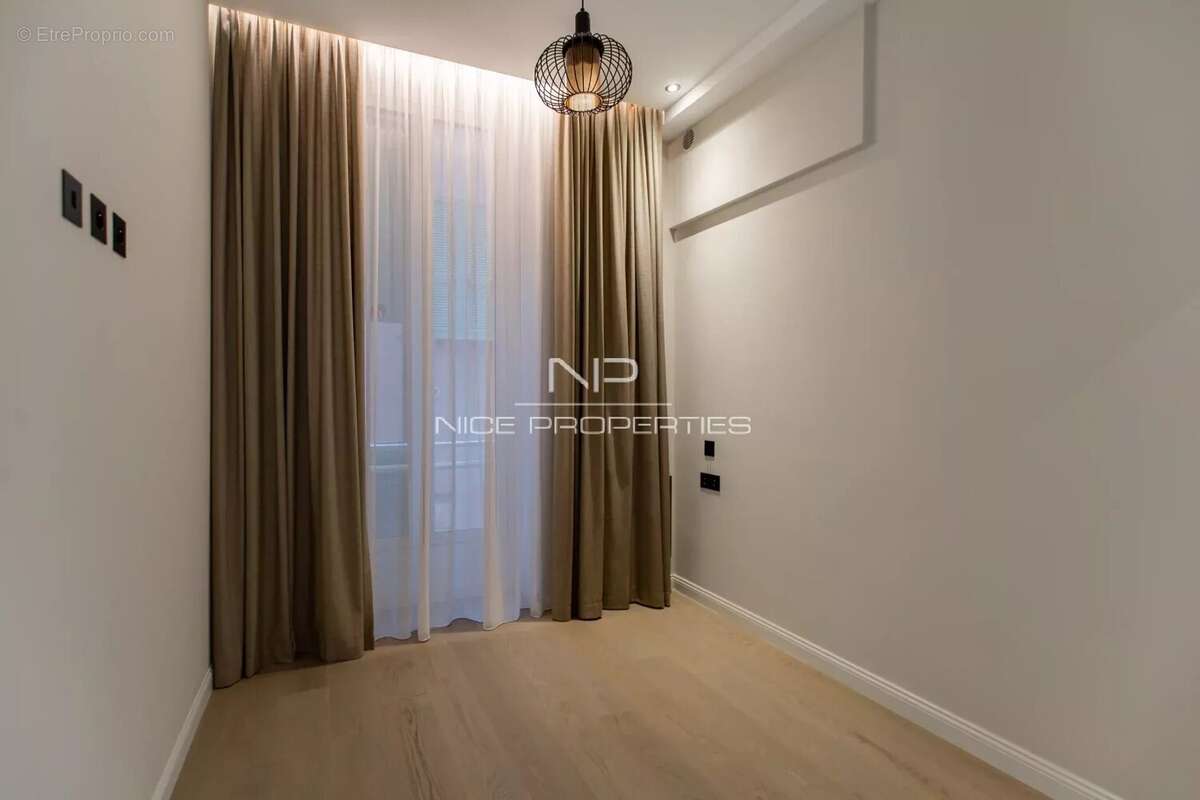 Appartement à VILLEFRANCHE-SUR-MER