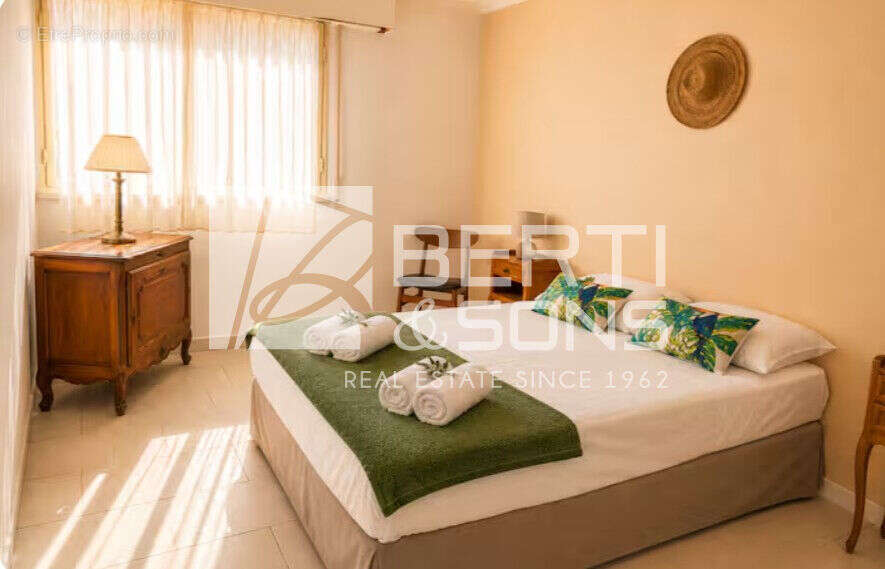 Appartement à MANDELIEU-LA-NAPOULE