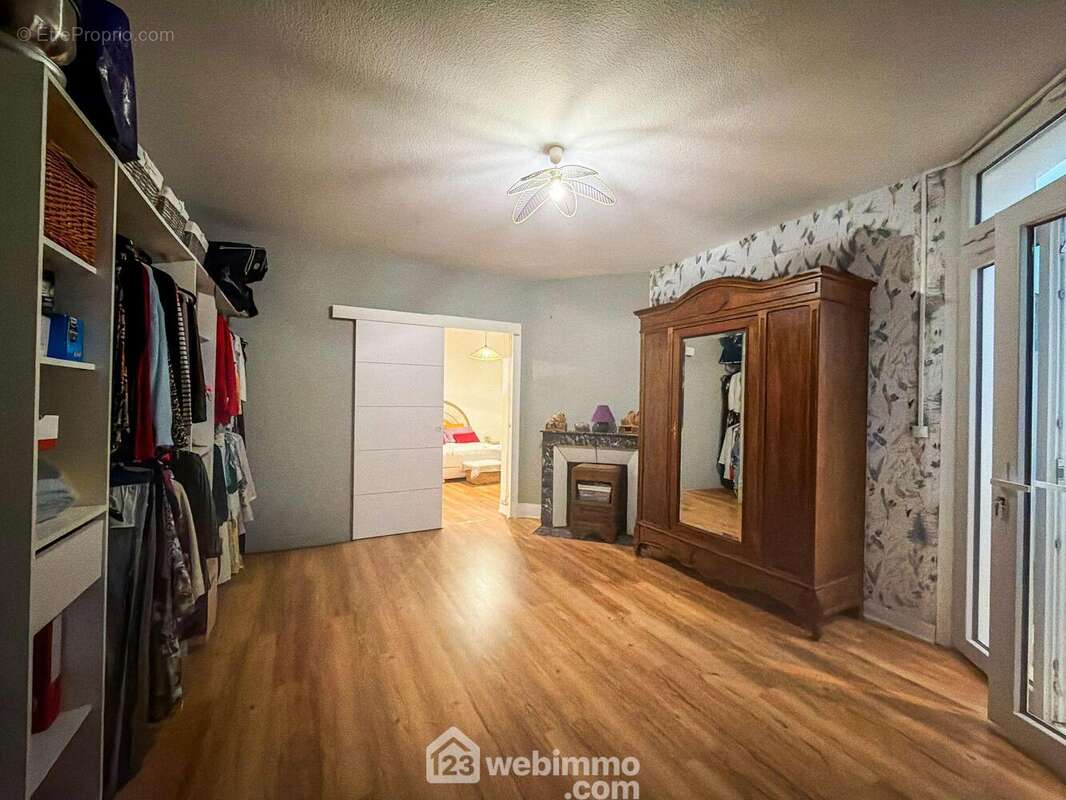 Dressing de 18m² - Appartement à VERDUN