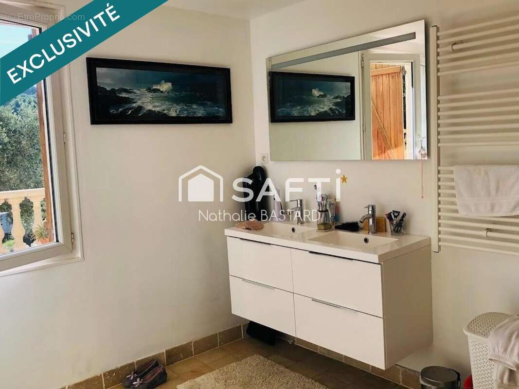 Photo 7 - Maison à ENSUES-LA-REDONNE