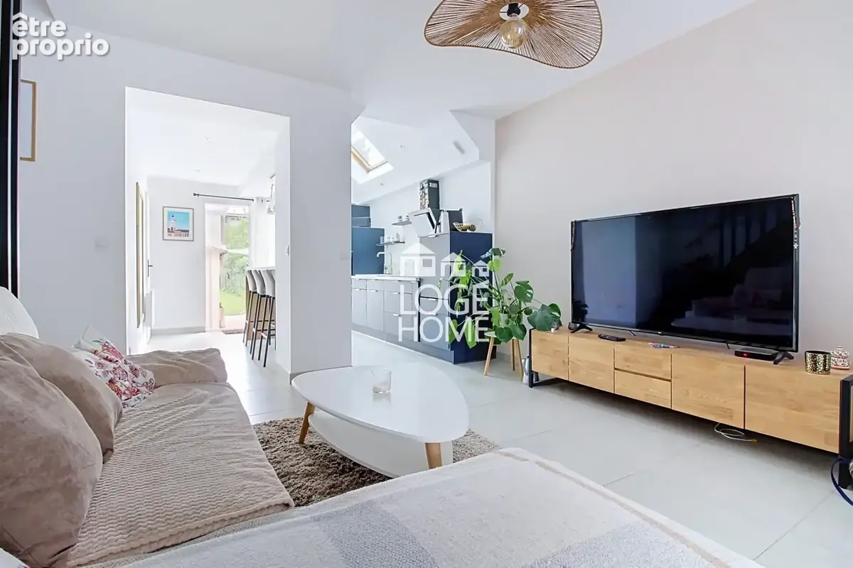 Maison 4 pièces 82 m² à vendre à Hem (59510) - photo 3