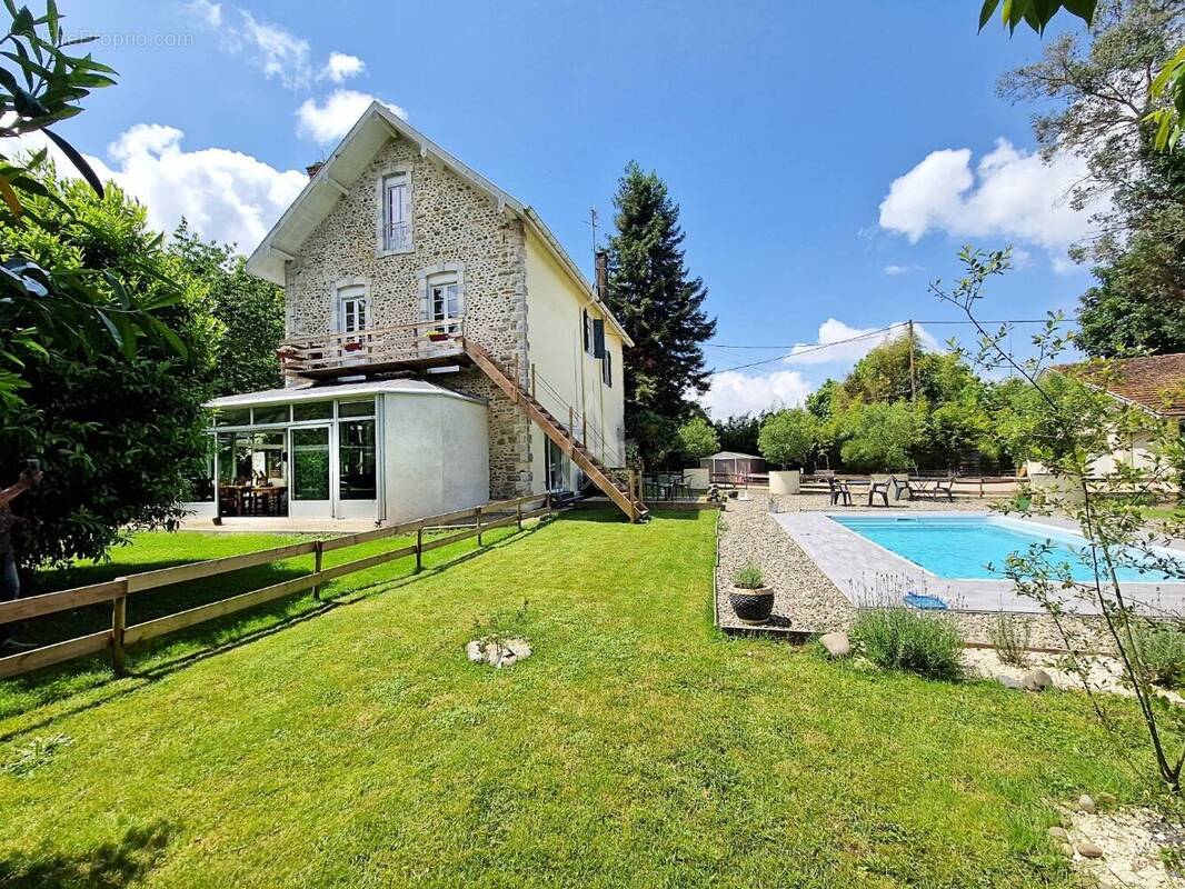 Maison à SALIES-DE-BEARN