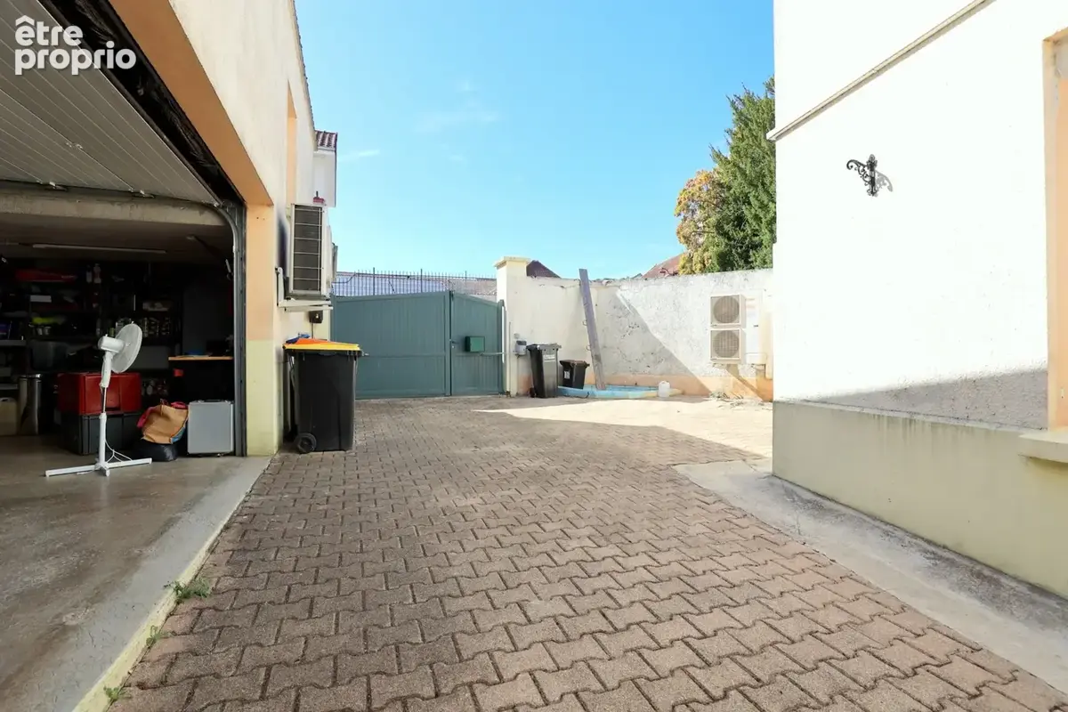 Maison à vendre 6 pièces LE MESNIL SUR OGER (51) - photo 9