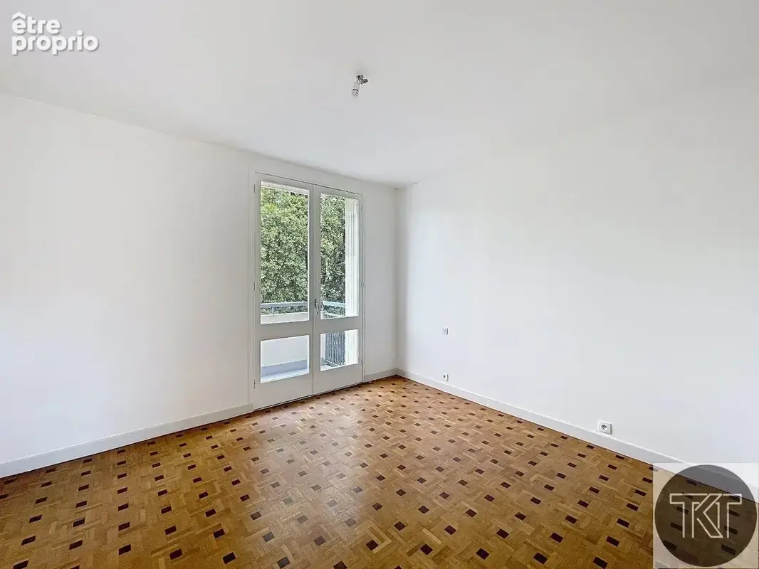 T4 de 84 m²  3 chambres  13 m² de balcon  vue sur jardin - photo 7