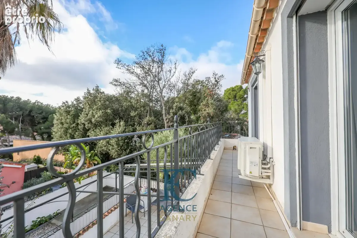 Maison en deux habitations de 145 m2 près de la mer - photo 8