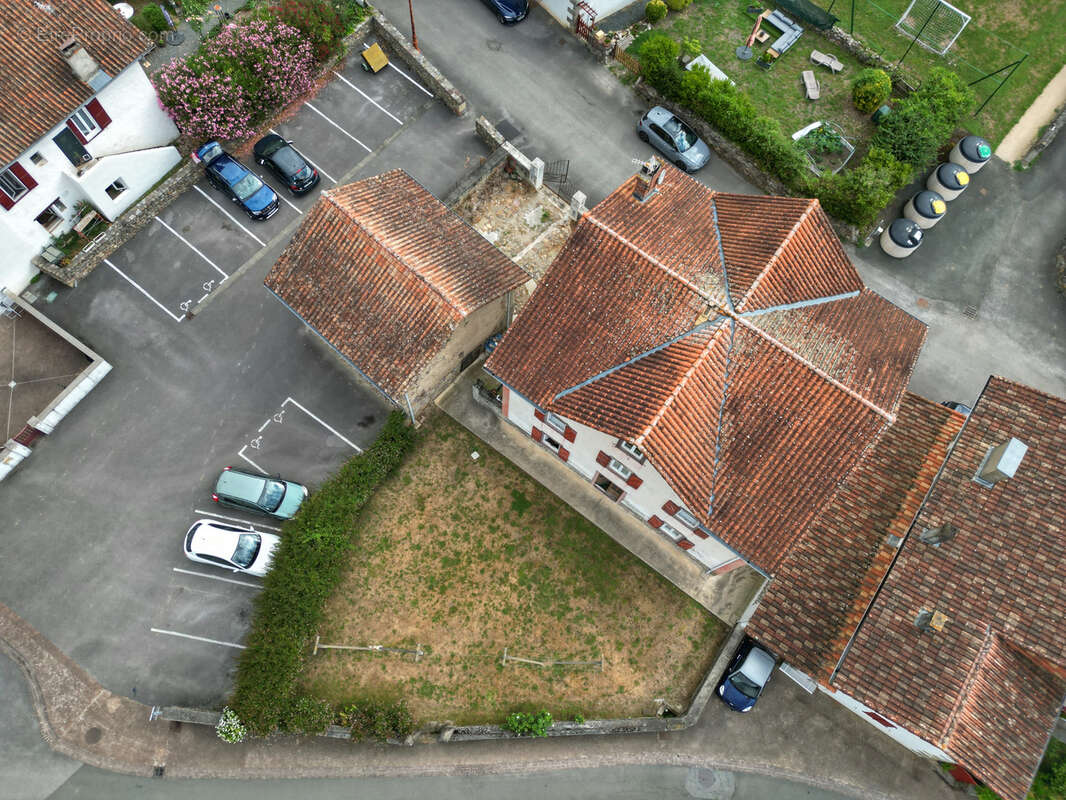 Maison de village à 5 minutes de Saint Jean Pied de Port - photo 26