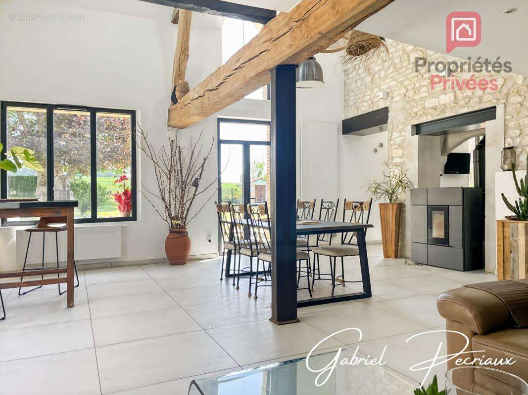 Maison Macey 8 pièce(s) 236 m2 - photo 9