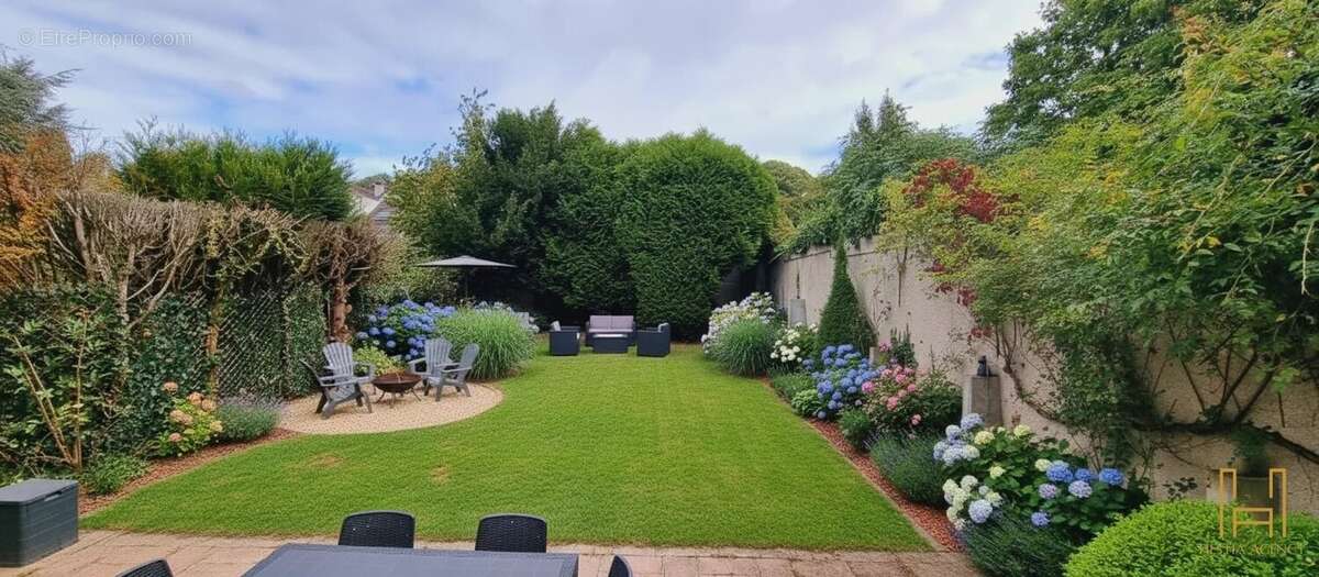 Maison à ROCQUENCOURT