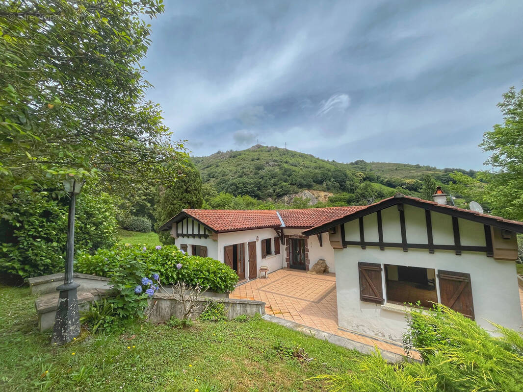 Maison à SAINT-MARTIN-D'ARROSSA