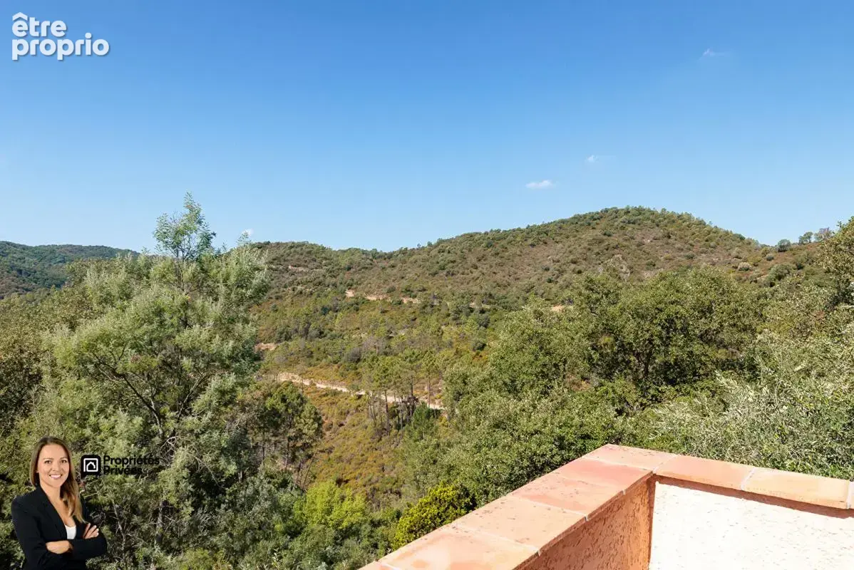 Maison 6 pièces de 142 m2 avec garage et piscine - photo 15