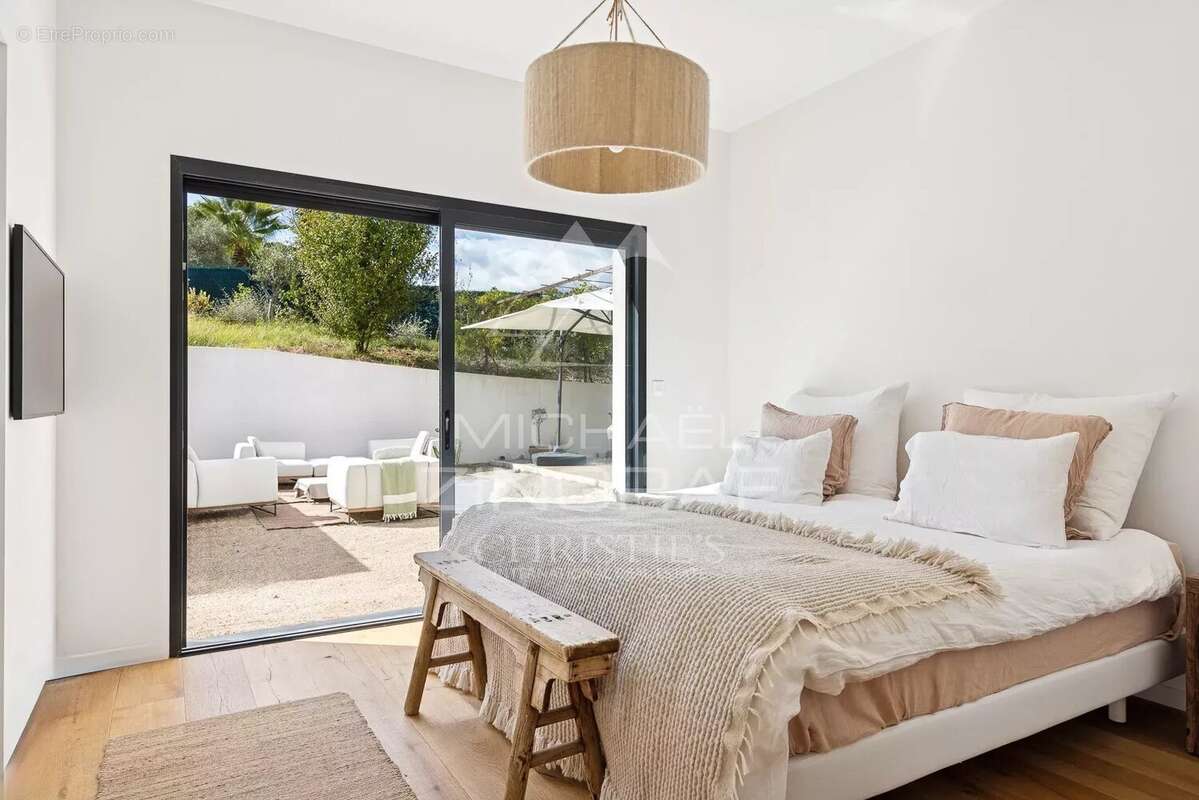 Maison à LA COLLE-SUR-LOUP