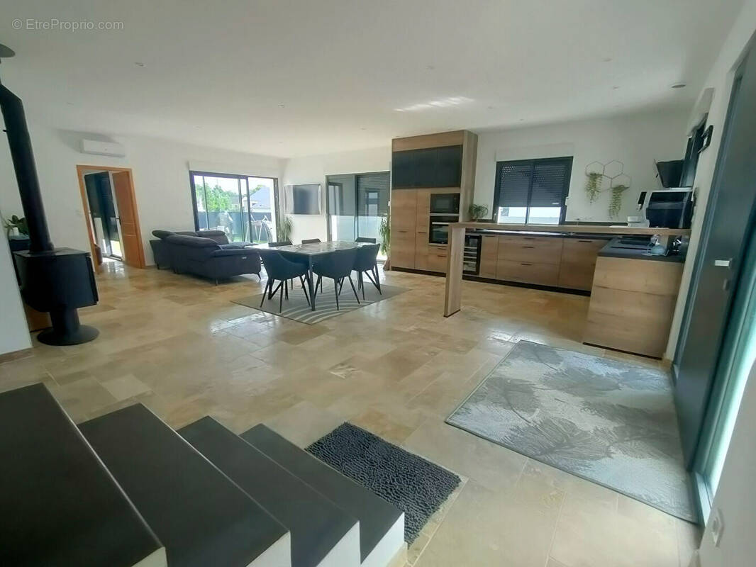 Maison à CHATEAU-GONTIER