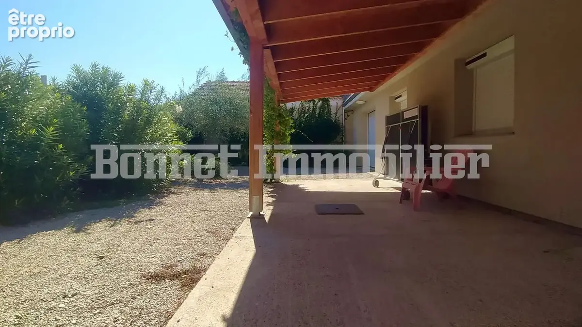 Villa plain-pied 140m2 excellent état à Nyons - photo 13