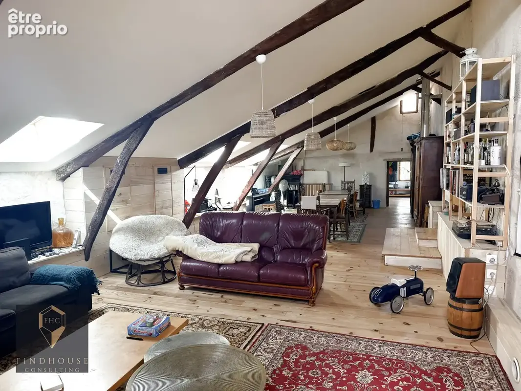 Maison t7 - 347 m2 - jardin - bois - dépendances - photo 10