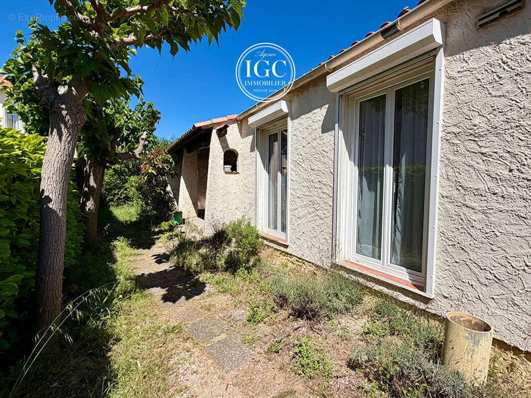 Maison à CHATEAUNEUF-LES-MARTIGUES