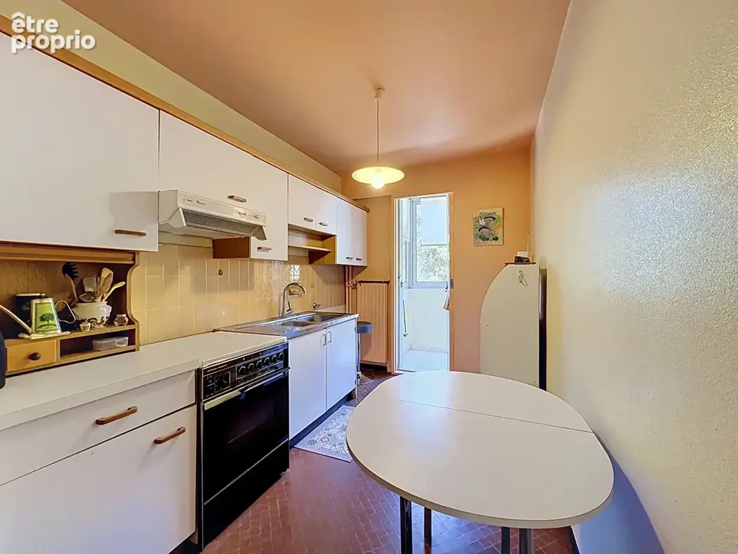 A VENDRE Appartement Caluire Et Cuire 5 pièces 111 m2 avec balcon - photo 9