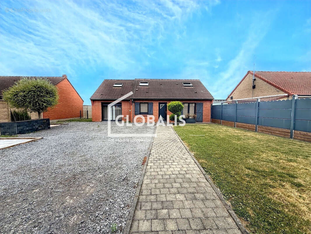 Bien rare sur le secteur - Maison 135m2 3 chambres à Monchecourt - photo 24