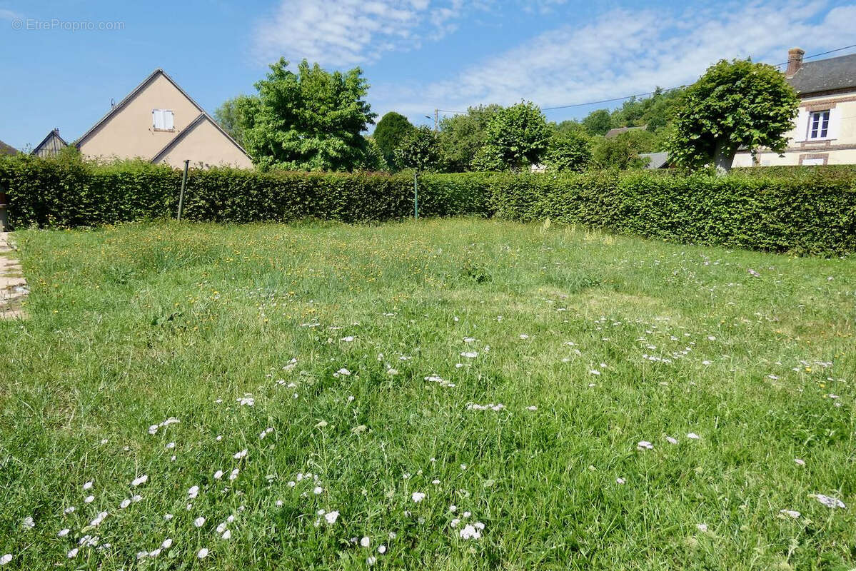 Maison à LA FERRIERE-SUR-RISLE