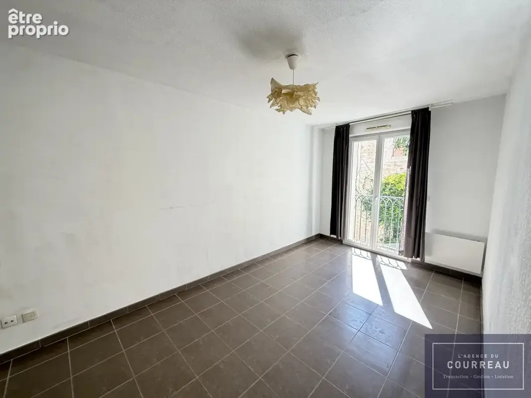 Appartement T2 de 45 m2 avec place de parking   Quartier Figuerolles - photo 6