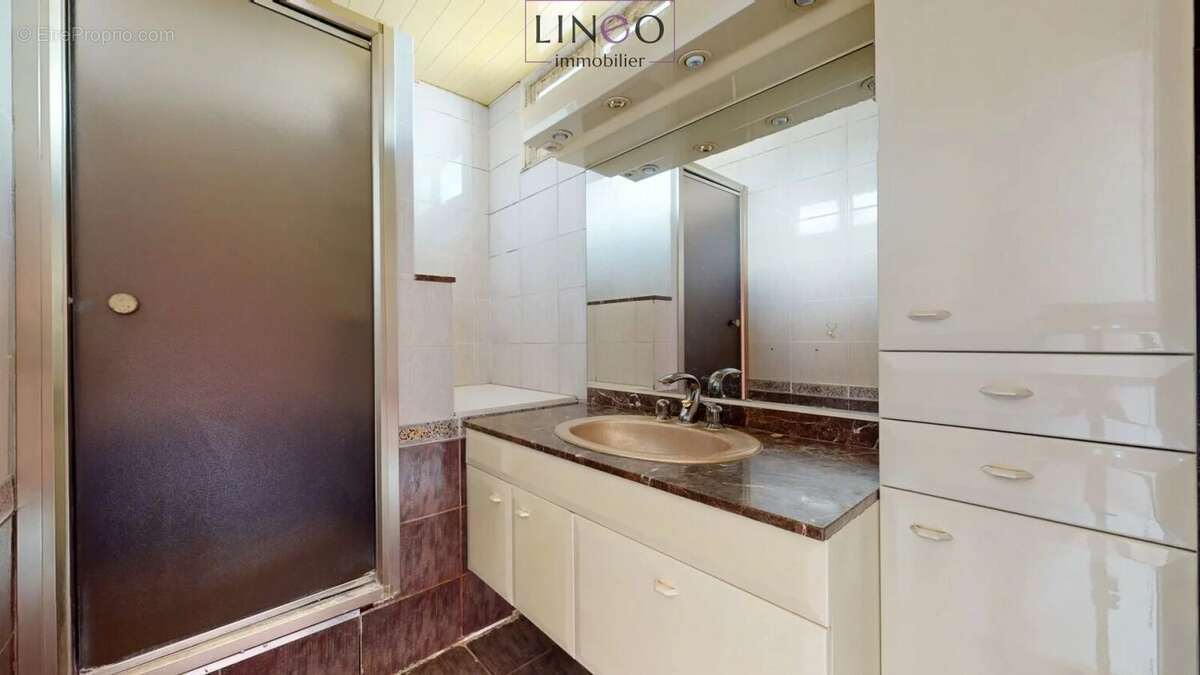 Appartement à CHOISY-LE-ROI