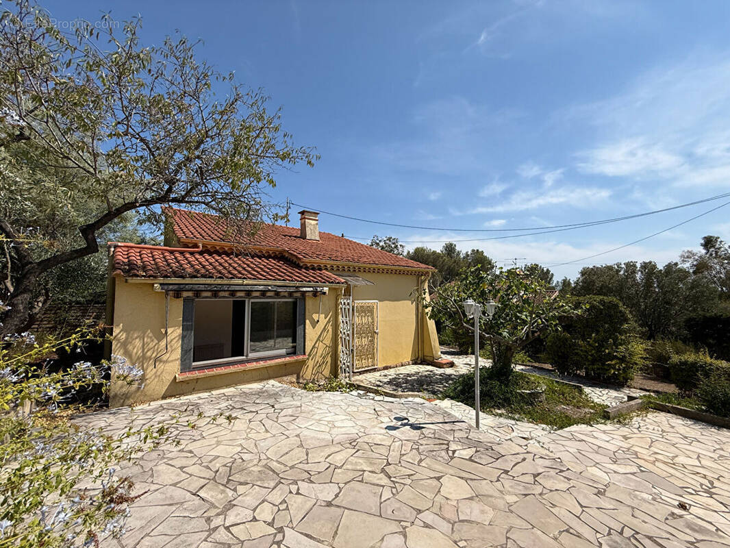 Maison à SAINT-RAPHAEL