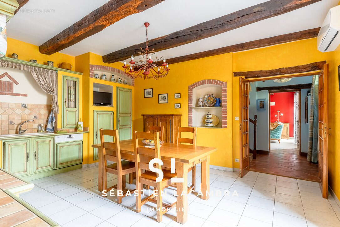Maison à SAINTE-GEMME